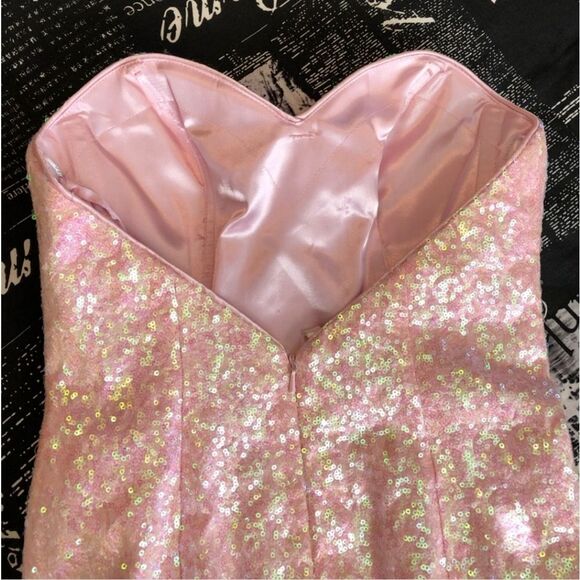 Pink Sequin Gown Size 4 NWT - Picture 10 of 11
